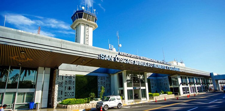 Airport El Salvador